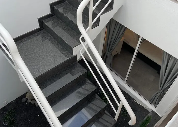 شقة 110 Colony Club