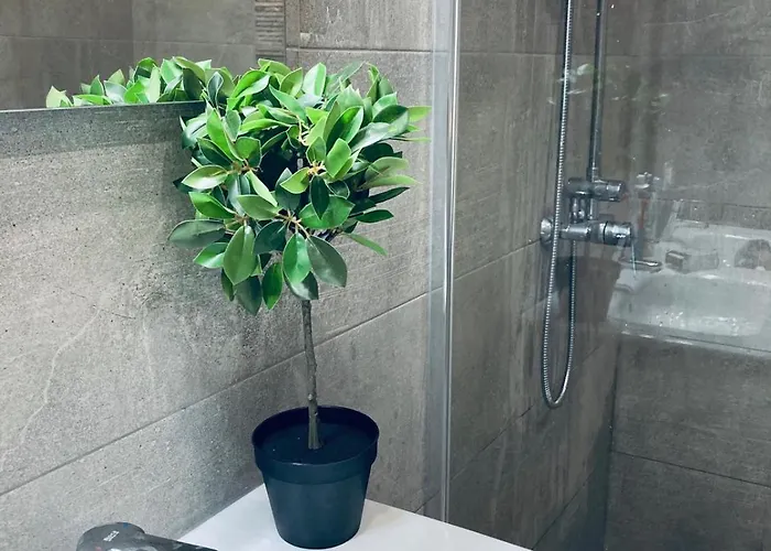 110 Colony Club شقة *