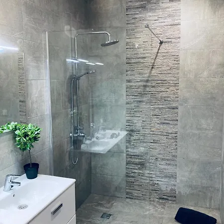 110 Colony Club * Puerto del Carmen (Lanzarote)